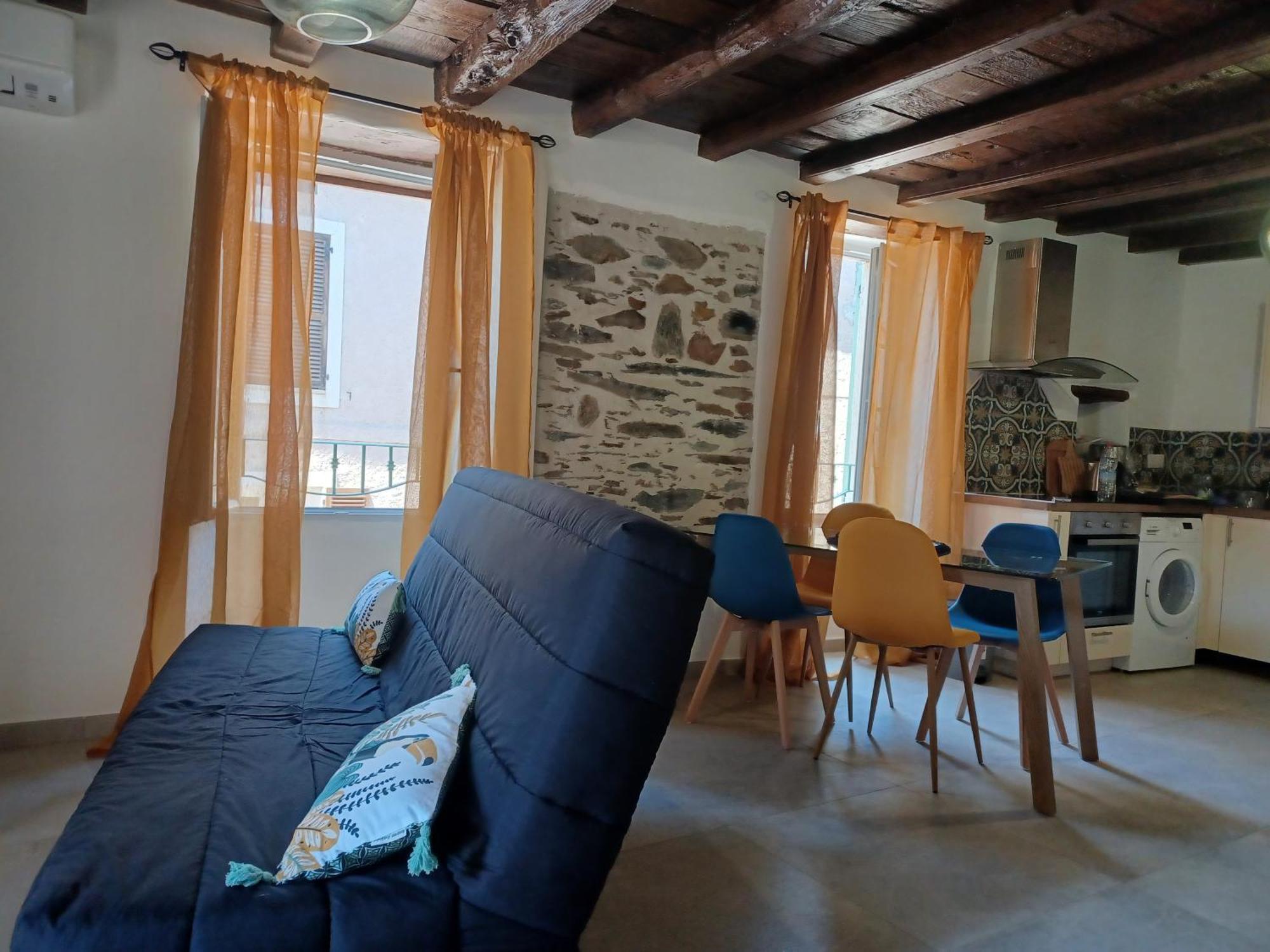 Casa Pernice Penta di Casinca 部屋 写真